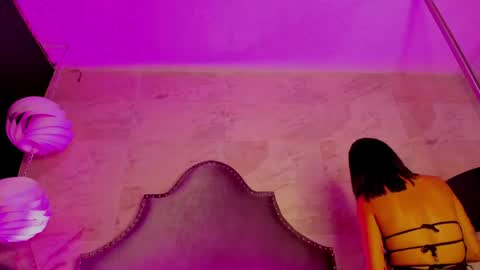 cherry  online show from April 14, 2026, 3:12 am