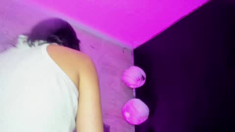 cherry  online show from May 21, 2026, 3:46 am