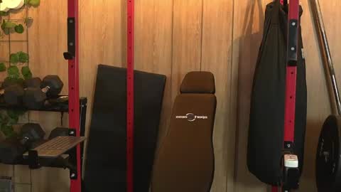 Kim online show from April 15, 2026, 1:40 pm