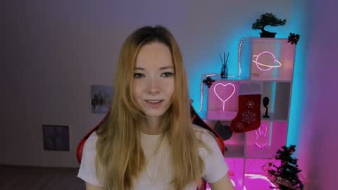 kim_boyd online show from December 14, 2024, 8:23 am