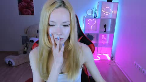 kim_boyd online show from January 29, 2025, 2:53 pm