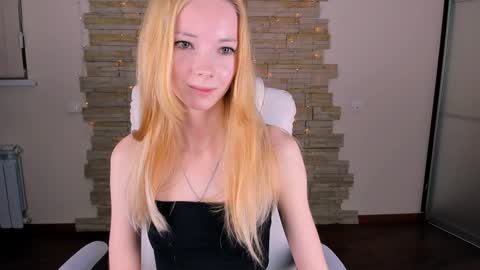 kim_boyd online show from February 1, 2025, 3:07 pm