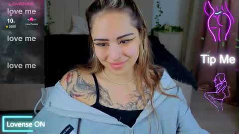 Kim online show from October 30, 2025, 6:04 am