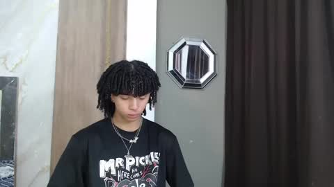 Snapshot of kim_curly_ chatting on April 19, 2026, 2:38 pm KIM online show from April 19, 2026, 2:38 pm