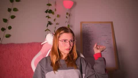 Snapshot of kim_dolls1823 chatting on November 20, 2025, 10:48 am ISABELLA 3 online show from November 20, 2025, 10:48 am