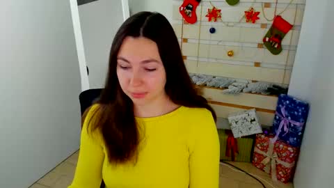 Kim online show from December 3, 2025, 1:42 pm