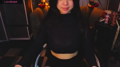 kim_perry_b online show from July 25, 2026, 3:04 am