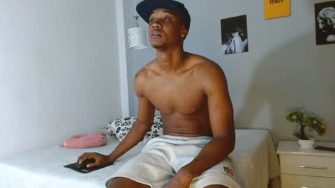 Kim  Yuk online show from December 5, 2024, 6:44 pm