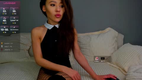 kimberly_bohnes online show from February 7, 2025, 9:37 pm