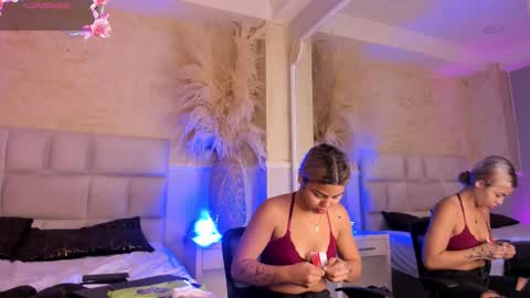 kimberlyAndOstin online show from December 20, 2025, 11:50 am