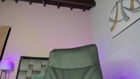 Snapshot of kimberlycoxxx chatting on February 27, 2025, 12:32 am kimberly online show from February 27, 2025, 12:32 am