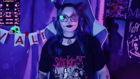 Snapshot of kimlennox__ chatting on February 18, 2026, 2:02 pm Kim Lennox online show from February 18, 2026, 2:02 pm