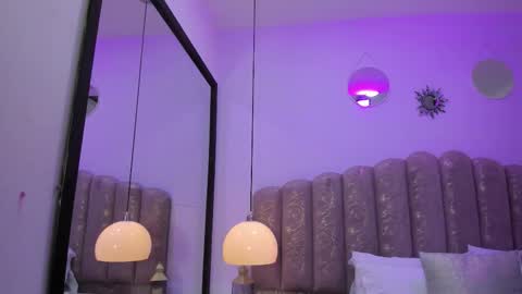 kimluna1 online show from February 25, 2026, 3:05 am