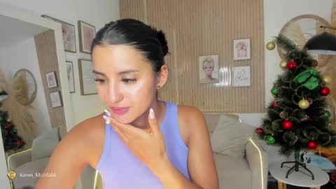 Snapshot of kimm_khalifa chatting on January 9, 2025, 6:38 am Kim online show from January 9, 2025, 6:38 am