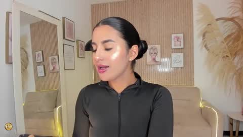 Snapshot of kimm_khalifa chatting on February 2, 2025, 5:04 pm Kim online show from February 2, 2025, 5:04 pm