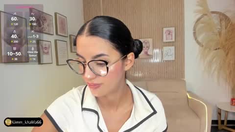 Snapshot of kimm_khalifa chatting on February 11, 2025, 12:59 am Kim online show from February 11, 2025, 12:59 am