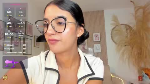 Snapshot of kimm_khalifa chatting on February 11, 2025, 4:01 am Kim online show from February 11, 2025, 4:01 am