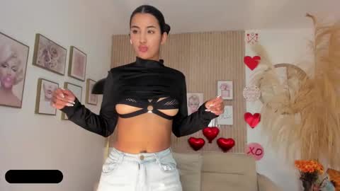 Snapshot of kimm_khalifa chatting on February 18, 2025, 10:36 pm Kim online show from February 18, 2025, 10:36 pm