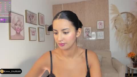 Snapshot of kimm_khalifa chatting on February 28, 2025, 3:48 pm Kim online show from February 28, 2025, 3:48 pm