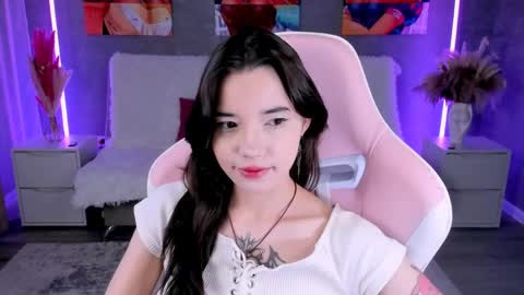 Snapshot of kimm_wong chatting on May 24, 2026, 3:44 am kimm wong online show from May 24, 2026, 3:44 am