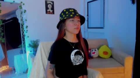 Kimm online show from February 18, 2026, 1:23 am