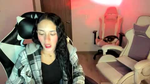 kimmi online show from October 10, 2025, 11:15 pm