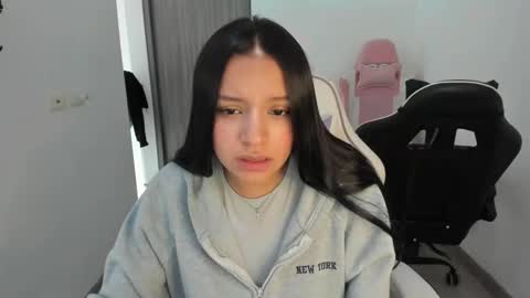 kimmi online show from October 15, 2025, 6:41 pm