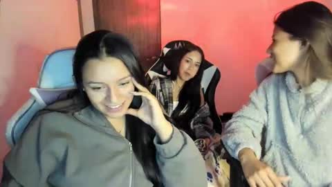 kimmi online show from October 28, 2025, 11:18 pm