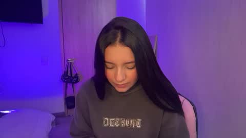 Snapshot of kimmi_foxy chatting on May 15, 2026, 5:31 pm kimmi online show from May 15, 2026, 5:31 pm