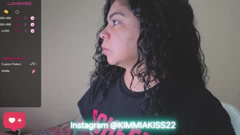 Snapshot of kimmiakiss22 chatting on January 7, 2025, 7:28 pm Kimmi online show from January 7, 2025, 7:28 pm