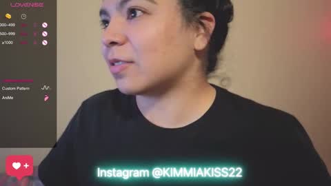 Snapshot of kimmiakiss22 chatting on January 14, 2025, 5:30 am Kimmi online show from January 14, 2025, 5:30 am