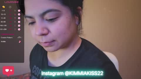 Snapshot of kimmiakiss22 chatting on January 20, 2025, 1:18 am Kimmi online show from January 20, 2025, 1:18 am