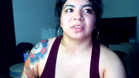 Snapshot of kimmiakiss22 chatting on November 21, 2025, 12:54 am Kimmi online show from November 21, 2025, 12:54 am