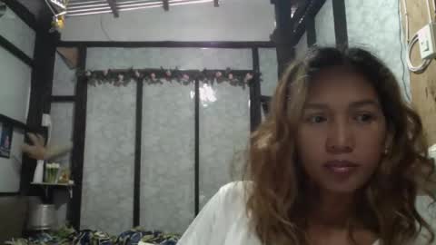 Snapshot of kimmk73644 chatting on March 13, 2026, 11:33 pm kimmk73644 online show from March 13, 2026, 11:33 pm