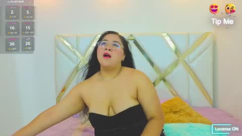Kimmy  online show from May 26, 2026, 12:34 pm
