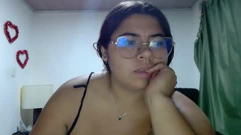 Snapshot of kimmy_kimmy_ chatting on September 22, 2025, 3:19 am Kimmy online show from September 22, 2025, 3:19 am