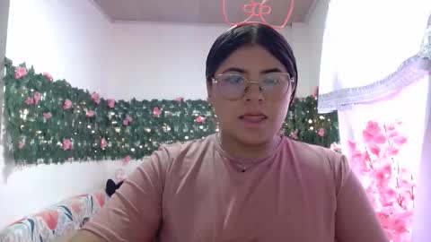 Snapshot of kimmy_kimmy_ chatting on November 24, 2025, 7:57 pm Kimmy online show from November 24, 2025, 7:57 pm