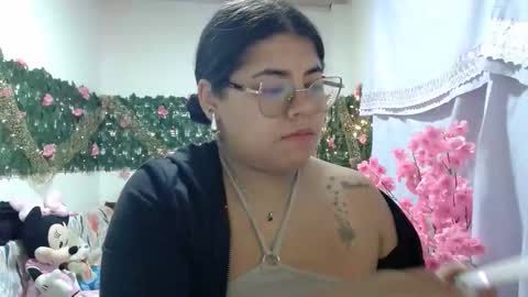 Snapshot of kimmy_kimmy_ chatting on November 28, 2025, 3:09 am Kimmy online show from November 28, 2025, 3:09 am