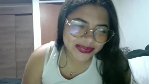 Snapshot of kimmy_kimmy_ chatting on December 14, 2025, 9:30 pm Kimmy online show from December 14, 2025, 9:30 pm