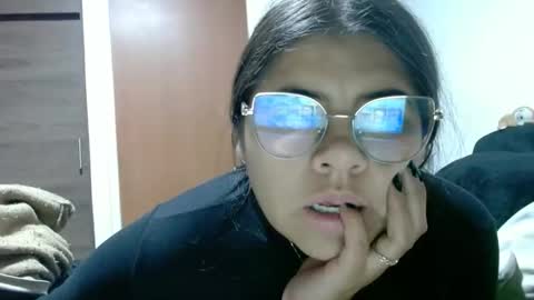 Snapshot of kimmy_kimmy_ chatting on January 10, 2026, 4:47 am Kimmy online show from January 10, 2026, 4:47 am