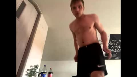 kimononija online show from March 29, 2026, 2:06 pm