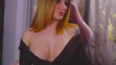 KimSkye online show from February 7, 2025, 12:42 am