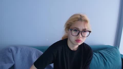 Kimi online show from June 25, 2026, 3:17 am