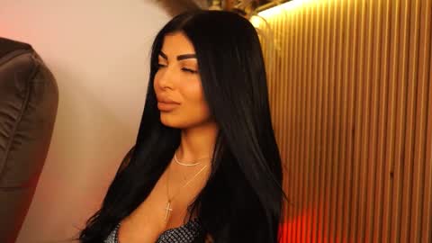 Andreea online show from November 10, 2025, 10:42 pm