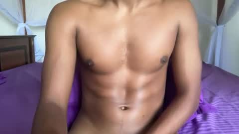 Isaac online show from July 3, 2026, 4:52 am