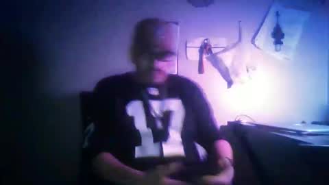 Snapshot of king761987 chatting on January 7, 2026, 2:36 am king761987 online show from January 7, 2026, 2:36 am