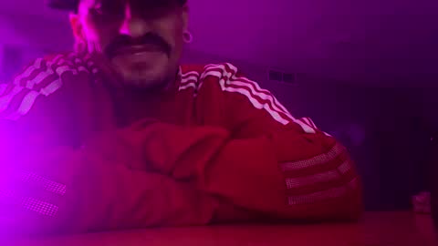 Snapshot of king761987 chatting on April 10, 2026, 8:30 am king761987 online show from April 10, 2026, 8:30 am