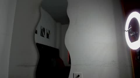 Snapshot of king_ares1 chatting on June 1, 2026, 11:34 am king_ares1 online show from June 1, 2026, 11:34 am