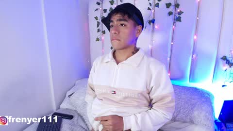 Snapshot of king_azahell chatting on January 9, 2025, 3:58 am king help me reach 100 likes online show from January 9, 2025, 3:58 am