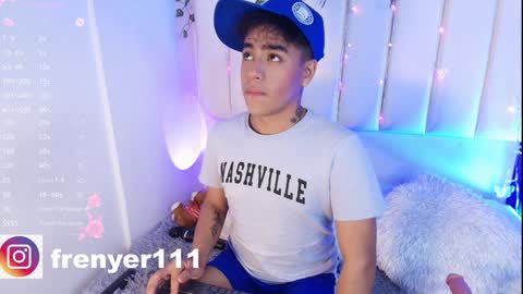 Snapshot of king_azahell chatting on January 21, 2025, 3:48 am king help me reach 100 likes online show from January 21, 2025, 3:48 am